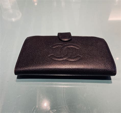 porta cuffiette chanel|pre owned Chanel wallet.